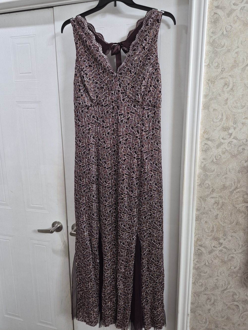 Sleeveless Lace-Trim Maxi Dress in Plum